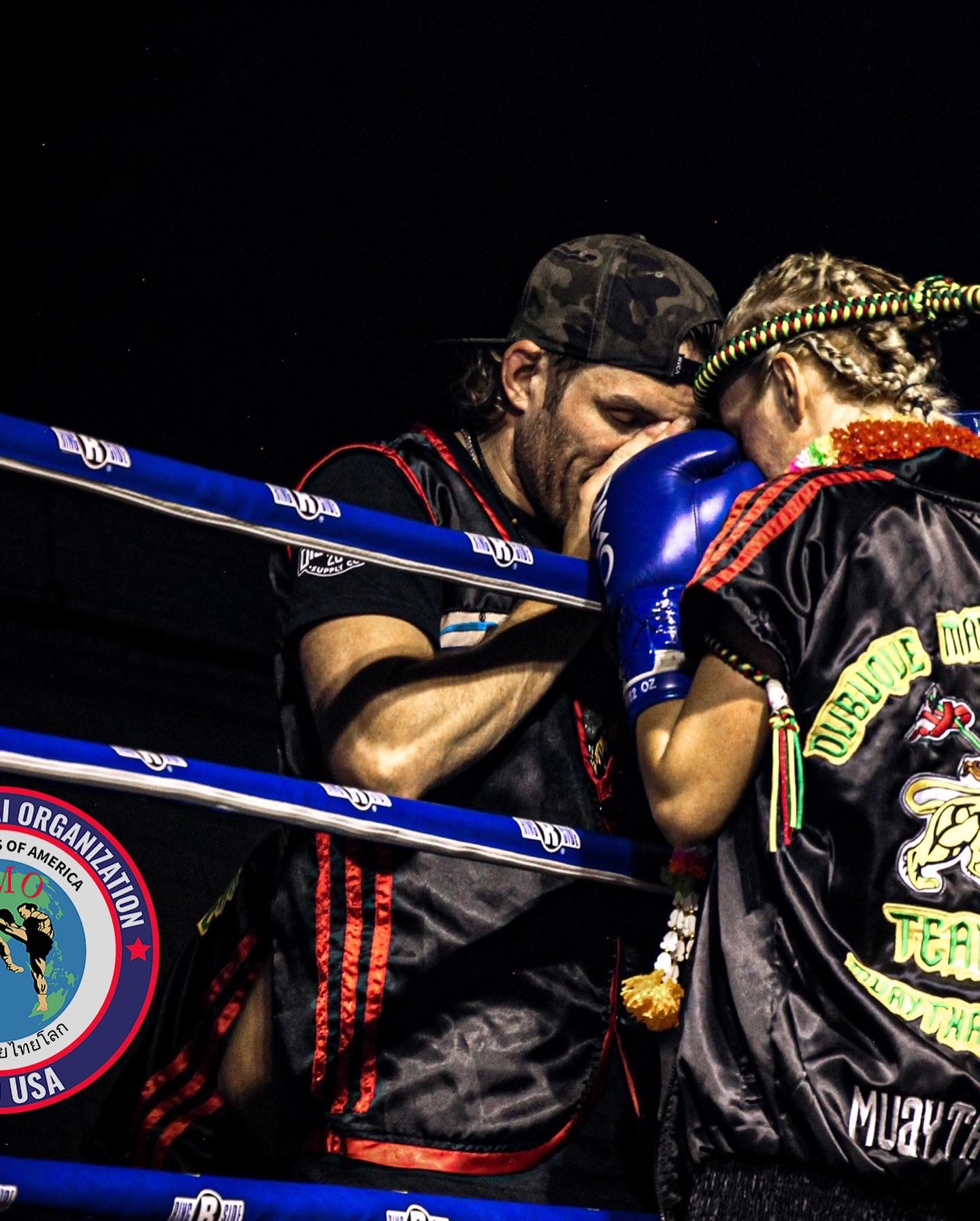 Coach blessing his fighter in the corner before the bell — Fight Night